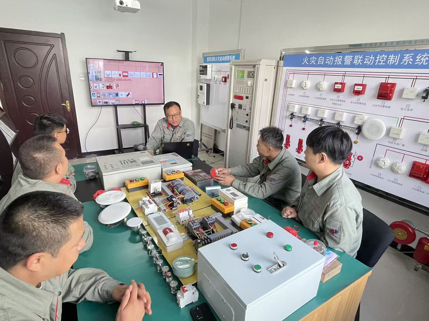 微信圖片_20251024110046_61_79.jpg 微信圖片_20251024110046_61_79.jpg